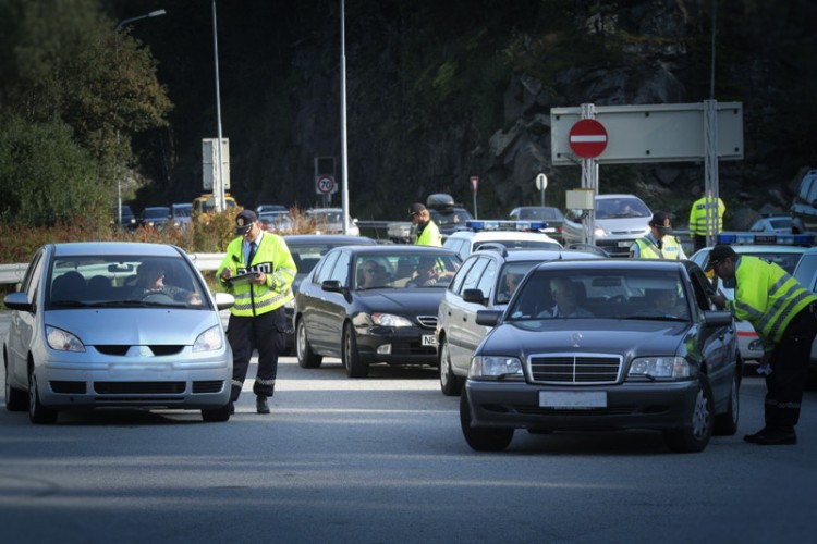Det ser ut til at folk liker å betale fartsbøter